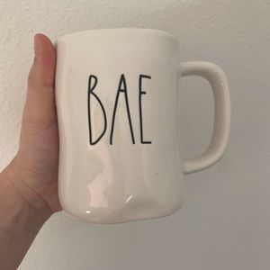 New Rae Dunn bae mug